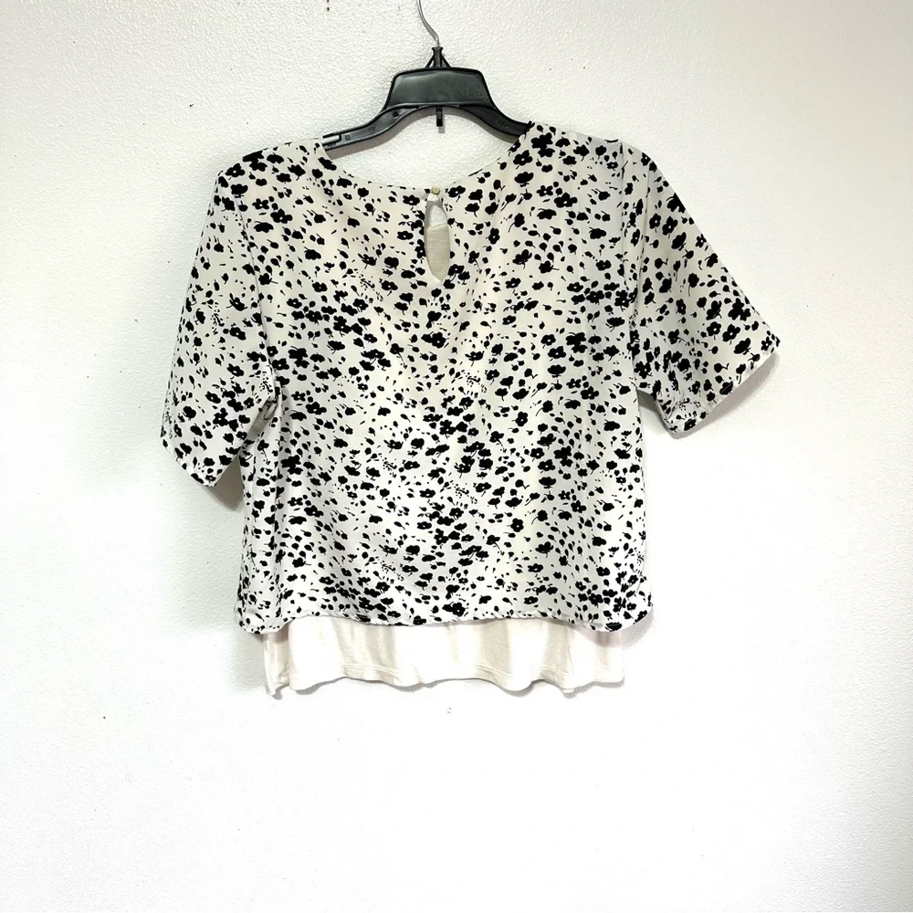 Ann Taylor Floral Blouse - Picture 2 of 5